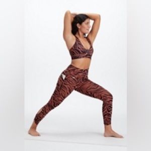 Tiger print sports bra and legging set. Salutation 2-Piece outfit